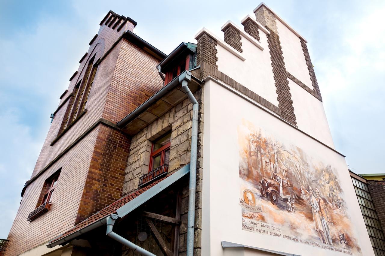 Pstrossova Vila - U Klasterni Zahrady Bechyne Exterior photo